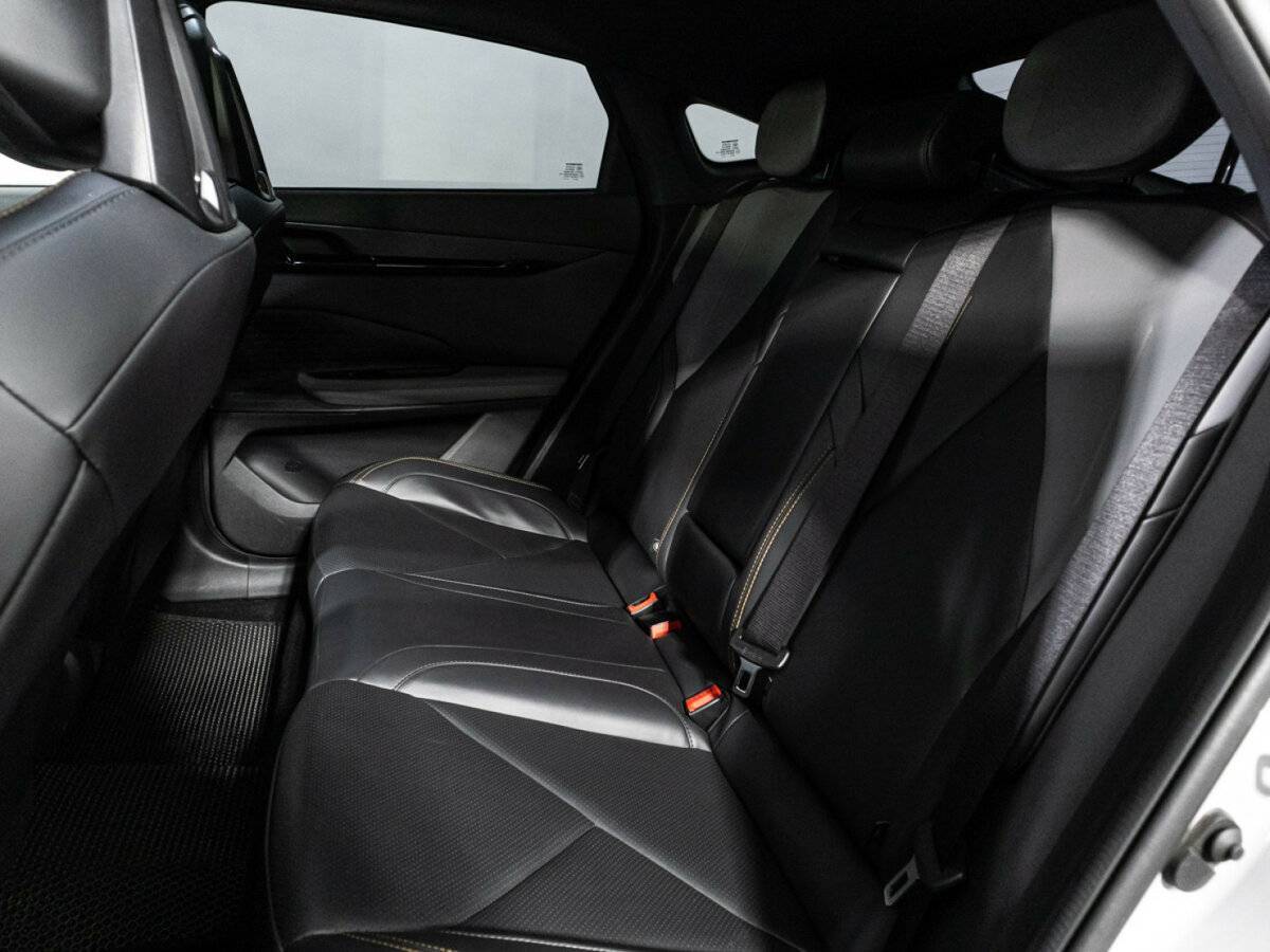 Купить Changan UNI-V с пробегом. Фото: #9