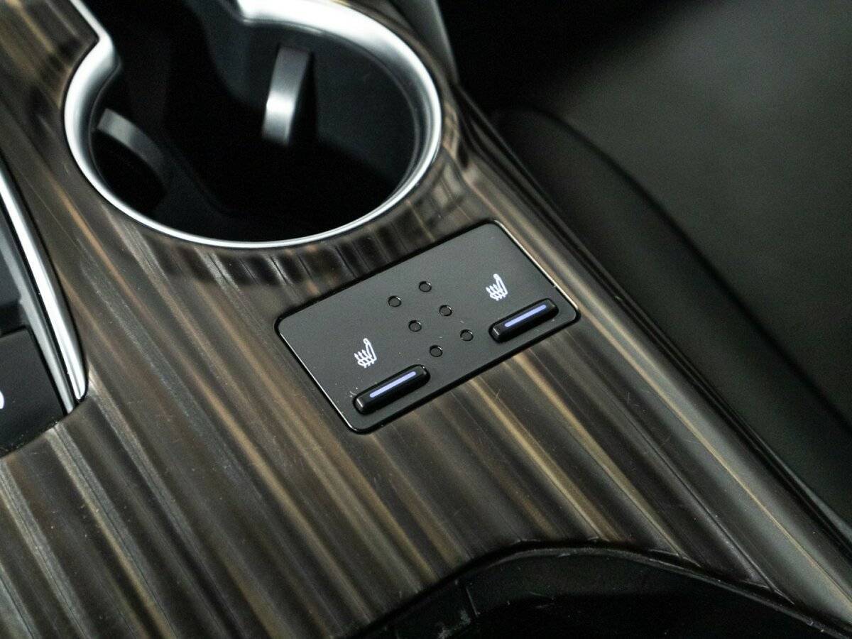 Купить Toyota Camry с пробегом. Фото: #19