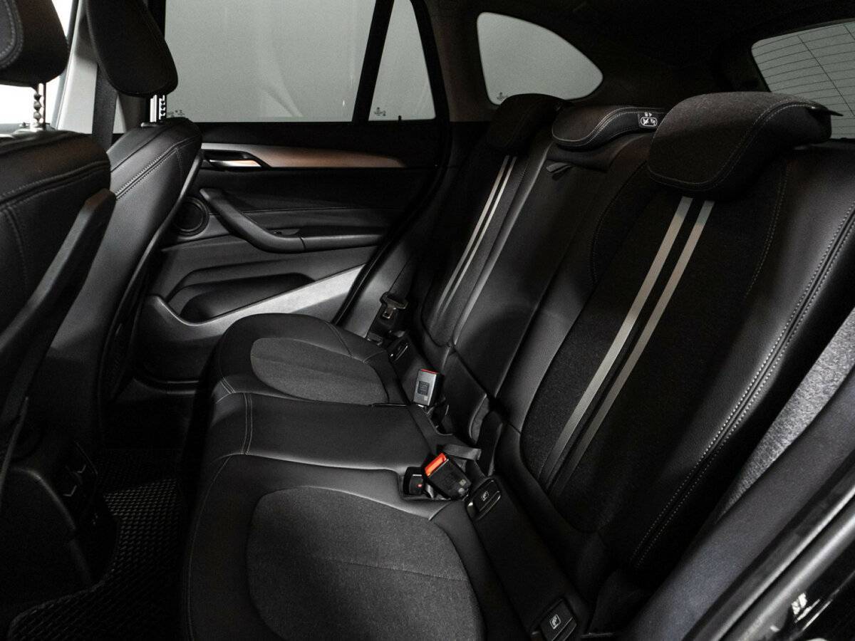 Купить BMW X1 с пробегом. Фото: #9