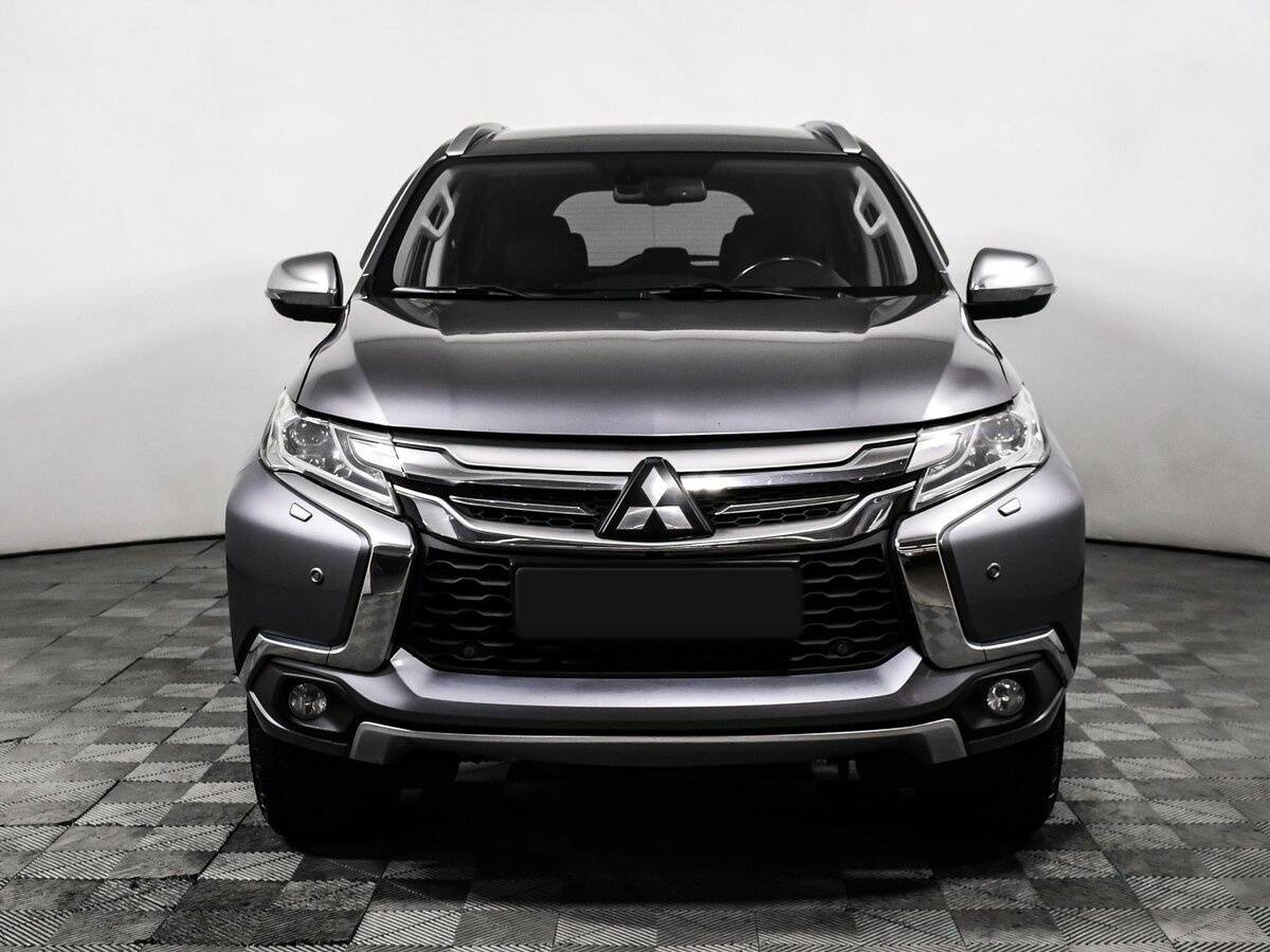 Купить Mitsubishi Pajero Sport с пробегом. Фото: #1