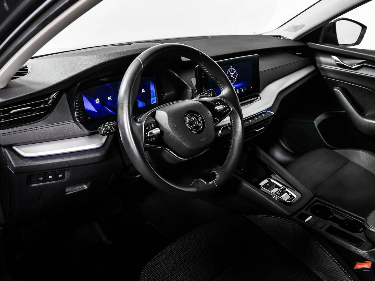 Купить Skoda Octavia с пробегом. Фото: #11