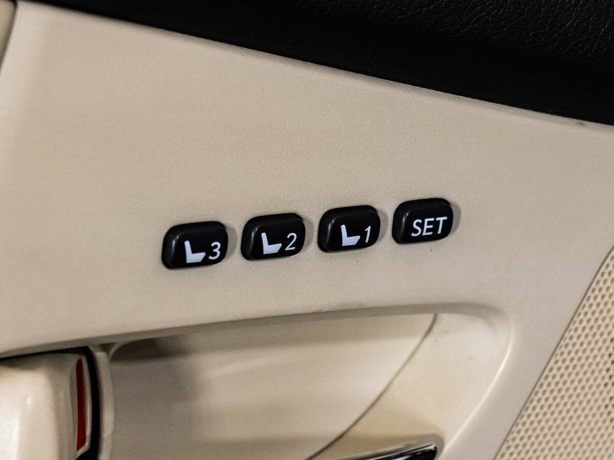 Купить Lexus RX с пробегом. Фото: #19