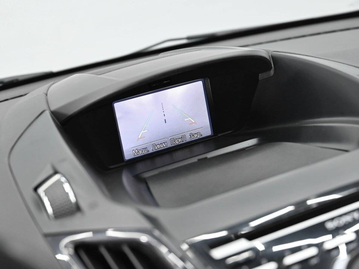 Купить Ford Kuga с пробегом. Фото: #9