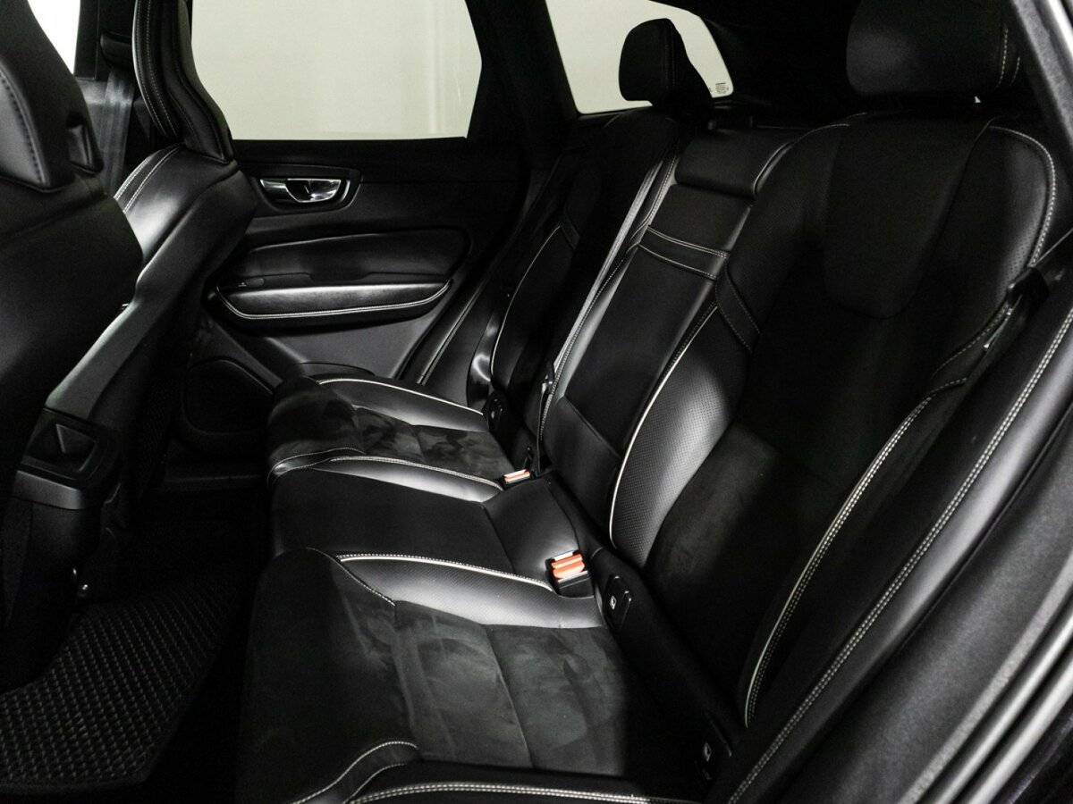 Купить Volvo XC60 с пробегом. Фото: #9