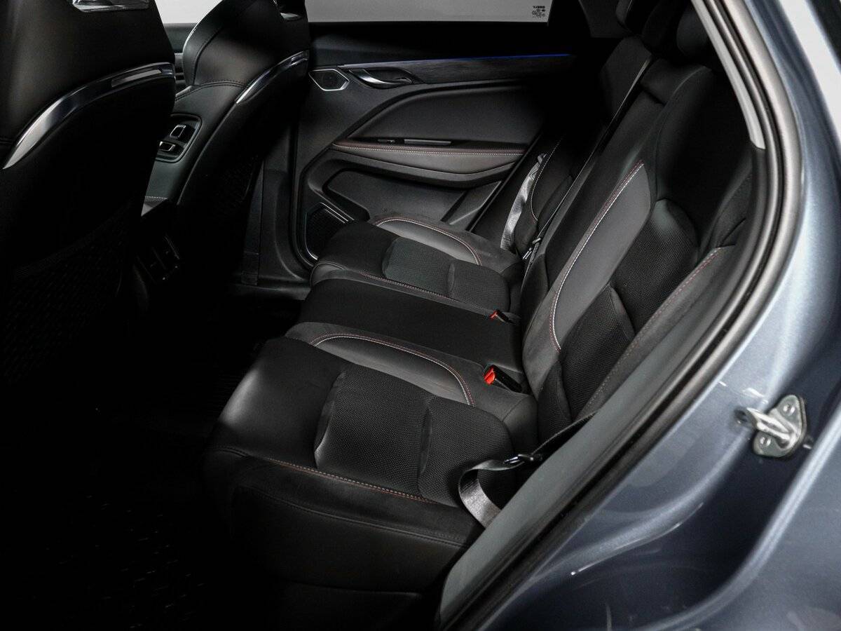 Купить Geely Tugella с пробегом. Фото: #9