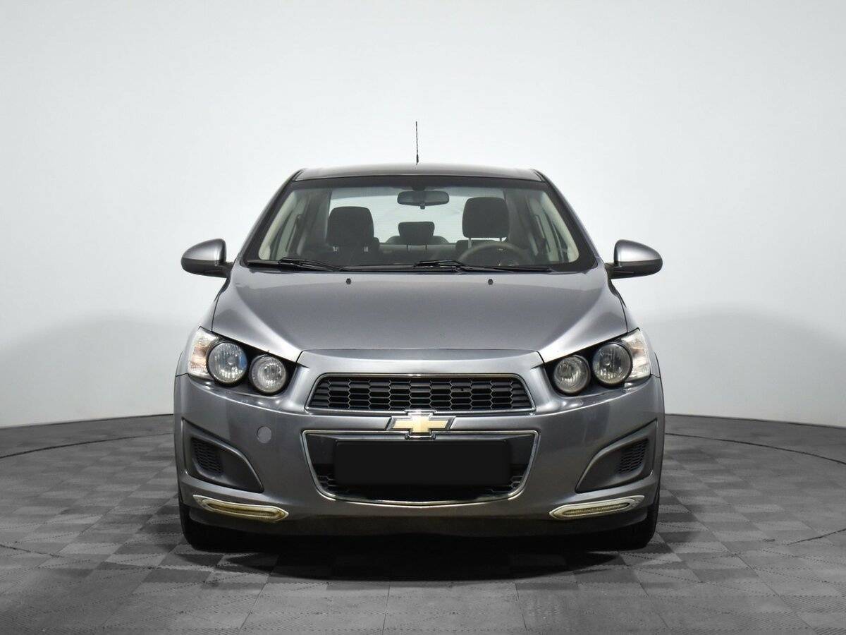 Купить Chevrolet Aveo с пробегом. Фото: #1
