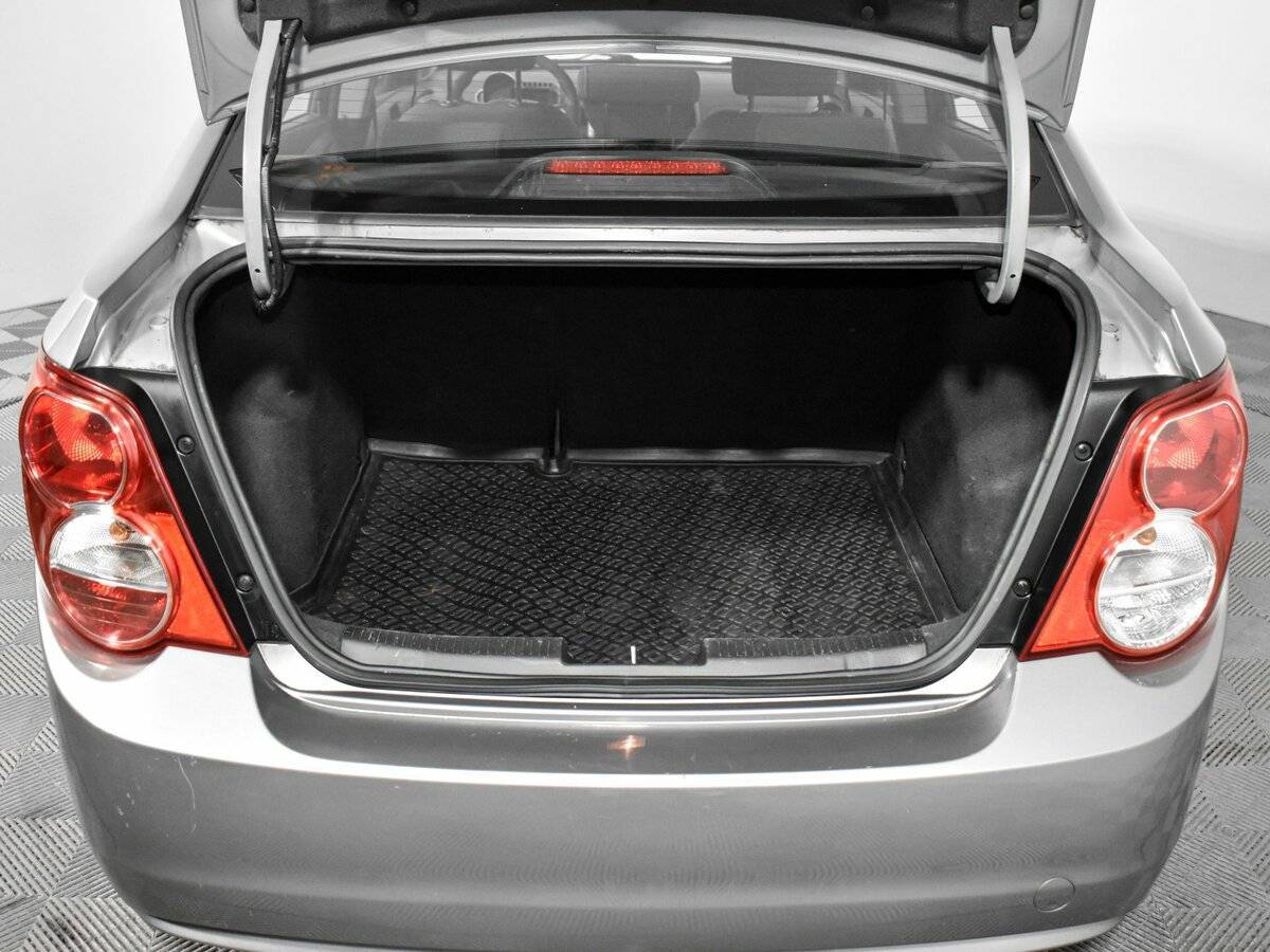 Купить Chevrolet Aveo с пробегом. Фото: #18