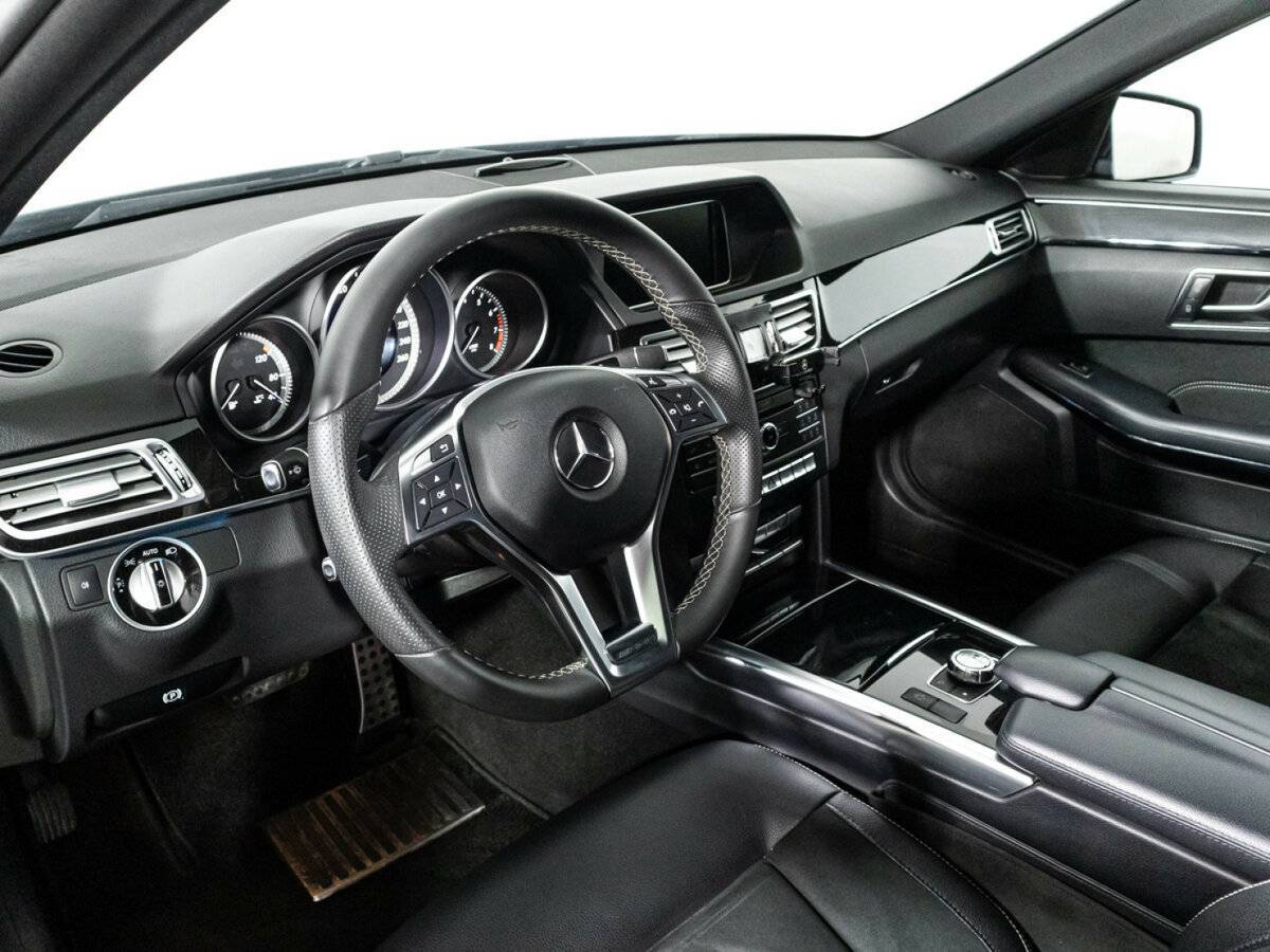 Купить Mercedes-Benz E-Класс с пробегом. Фото: #10