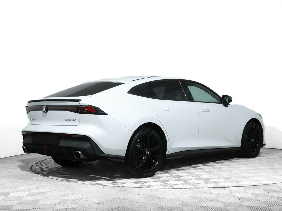 Купить Changan UNI-V с пробегом. Фото: #3