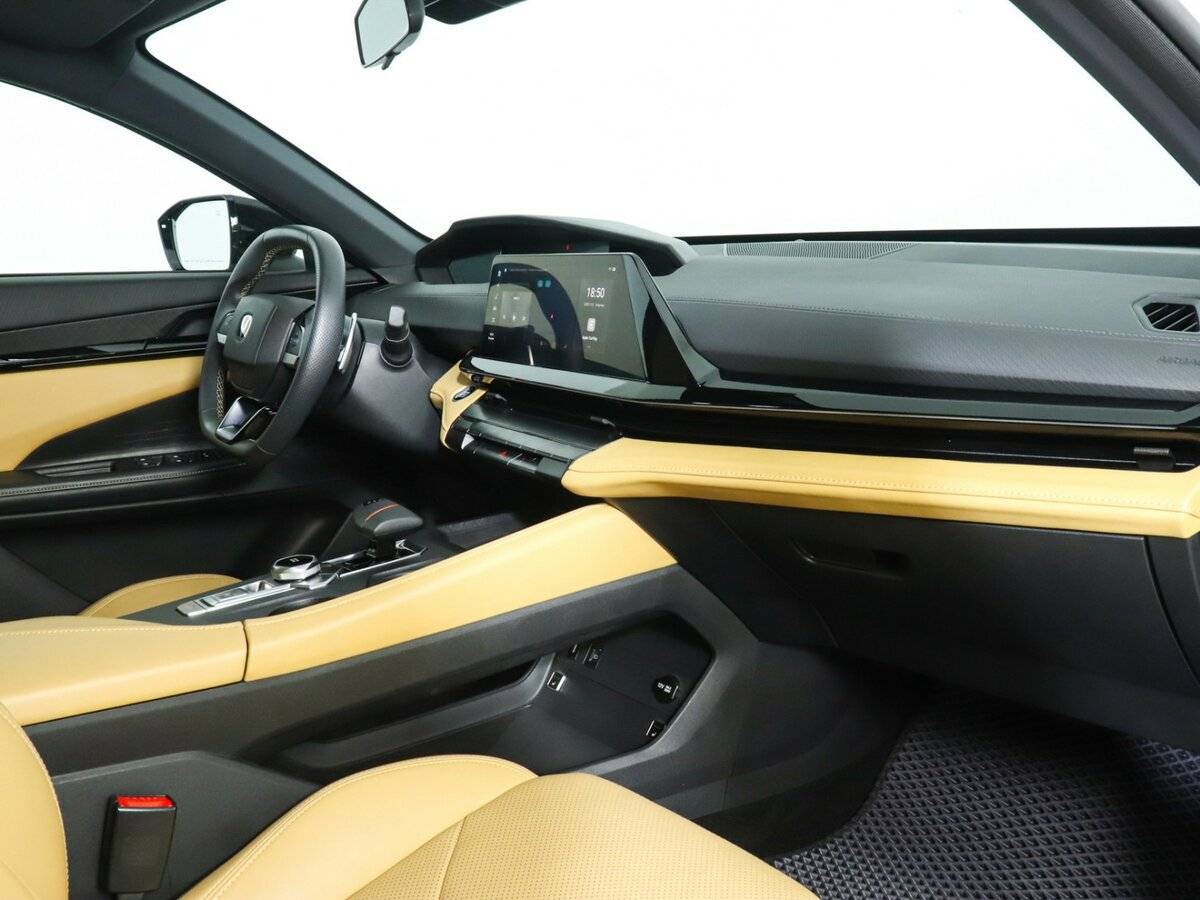 Купить Changan UNI-V с пробегом. Фото: #7