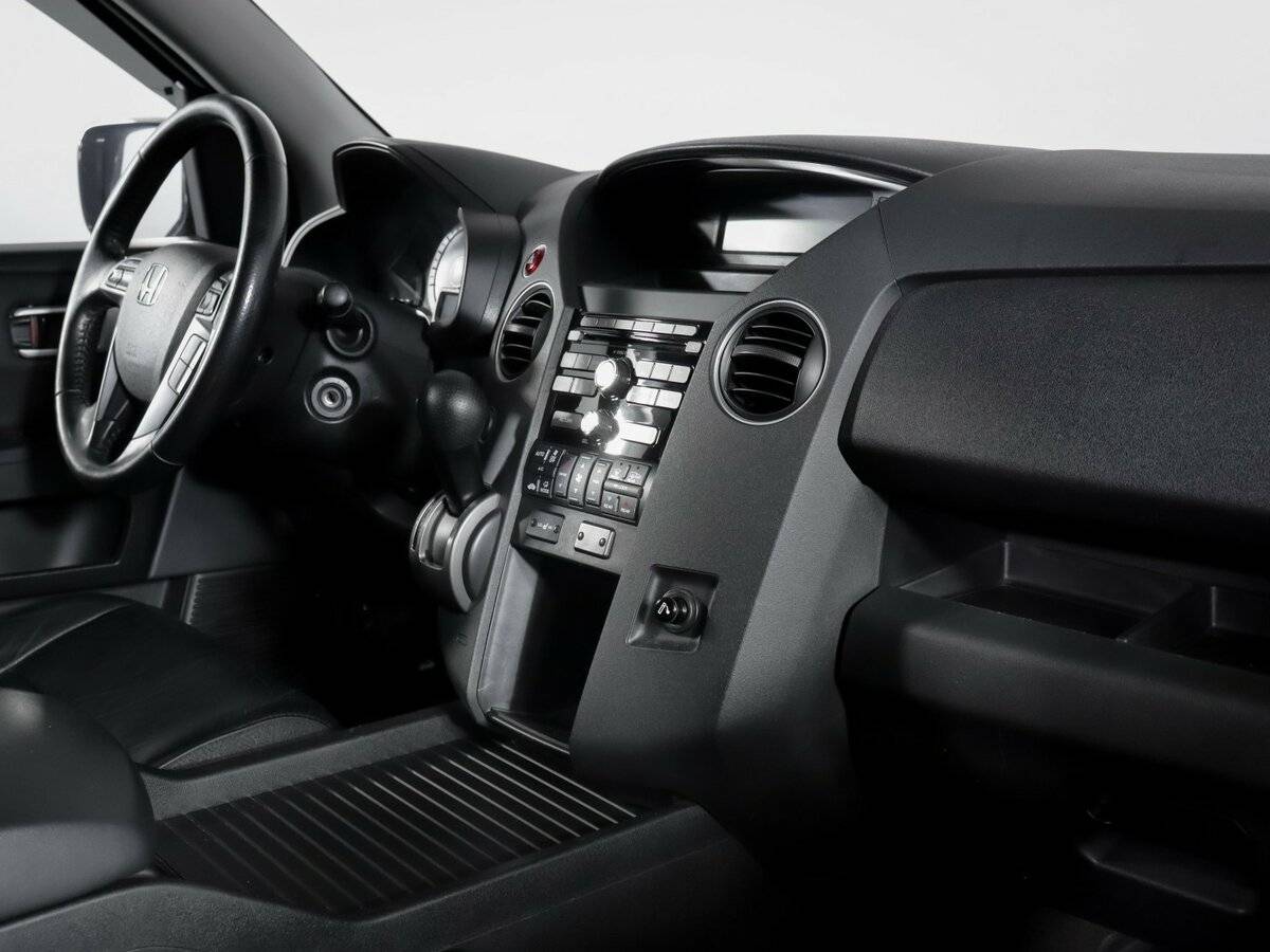 Купить Honda Pilot с пробегом. Фото: #8