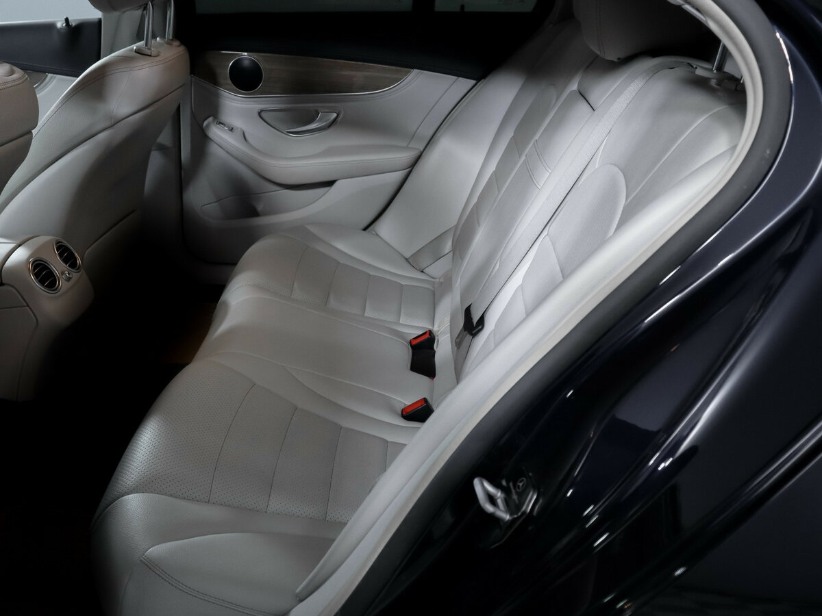 Купить Mercedes-Benz C-Класс с пробегом. Фото: #7