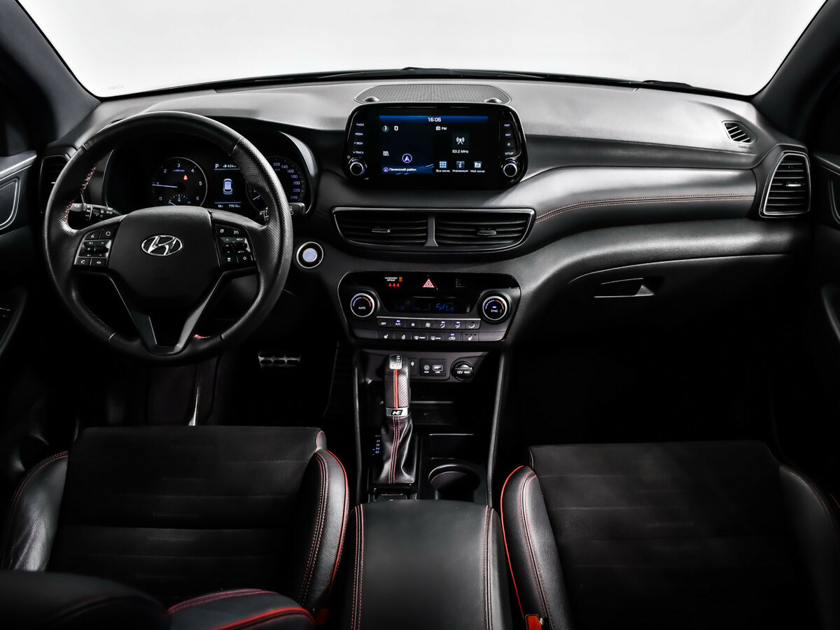 Купить Hyundai Tucson с пробегом. Фото: #10