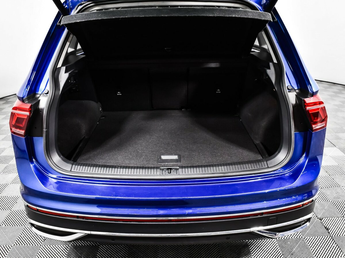 Купить Volkswagen Tiguan с пробегом. Фото: #12