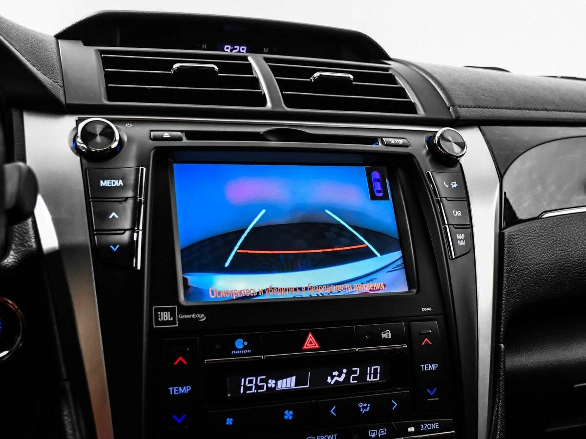 Купить Toyota Camry с пробегом. Фото: #17