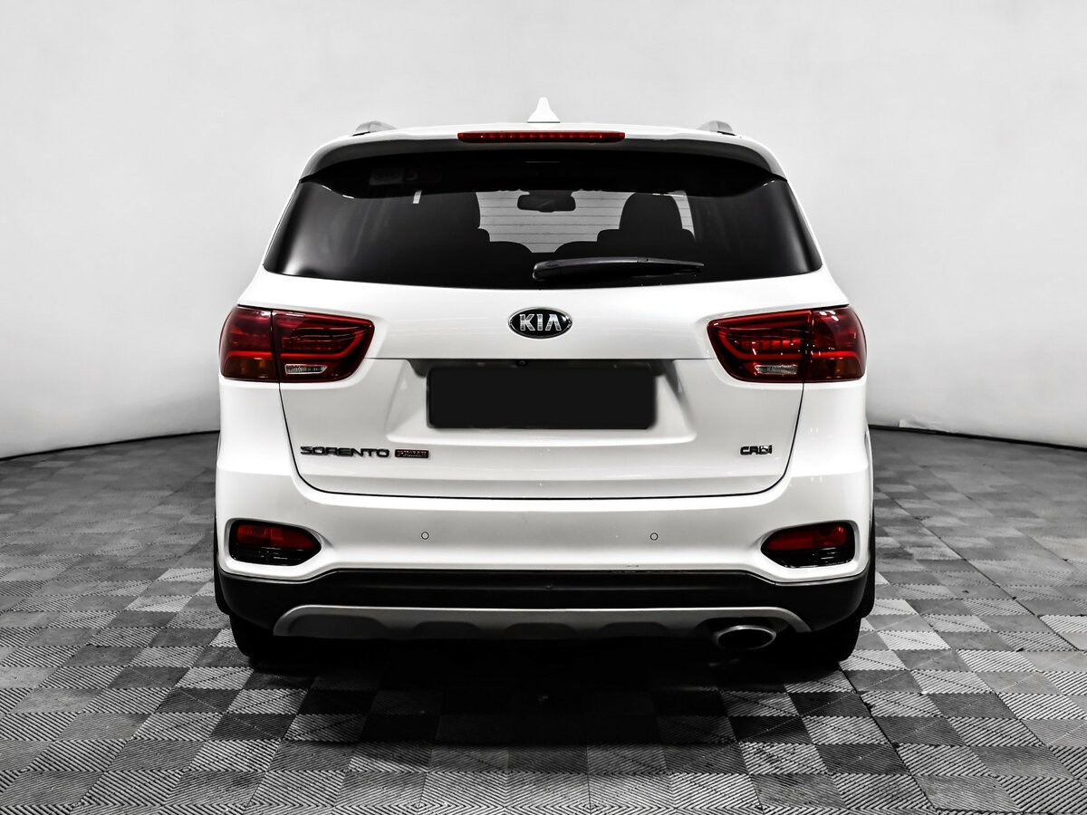 Купить Kia Sorento с пробегом. Фото: #4