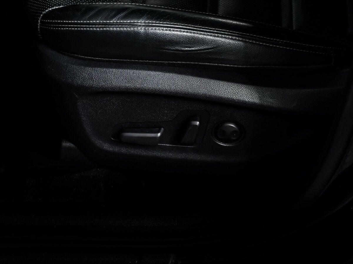 Купить Kia Sorento с пробегом. Фото: #14