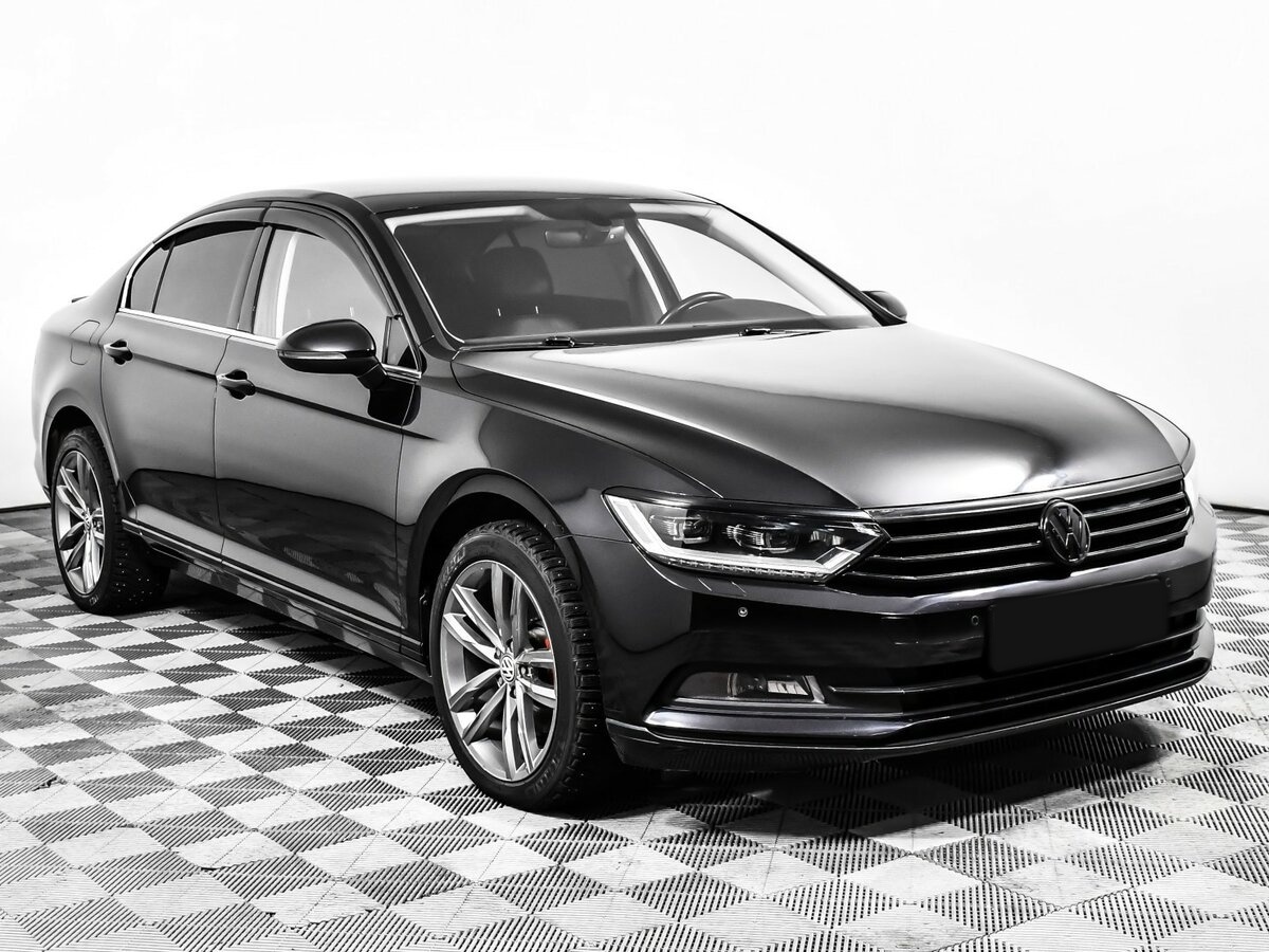 Купить Volkswagen Passat с пробегом. Фото: #2