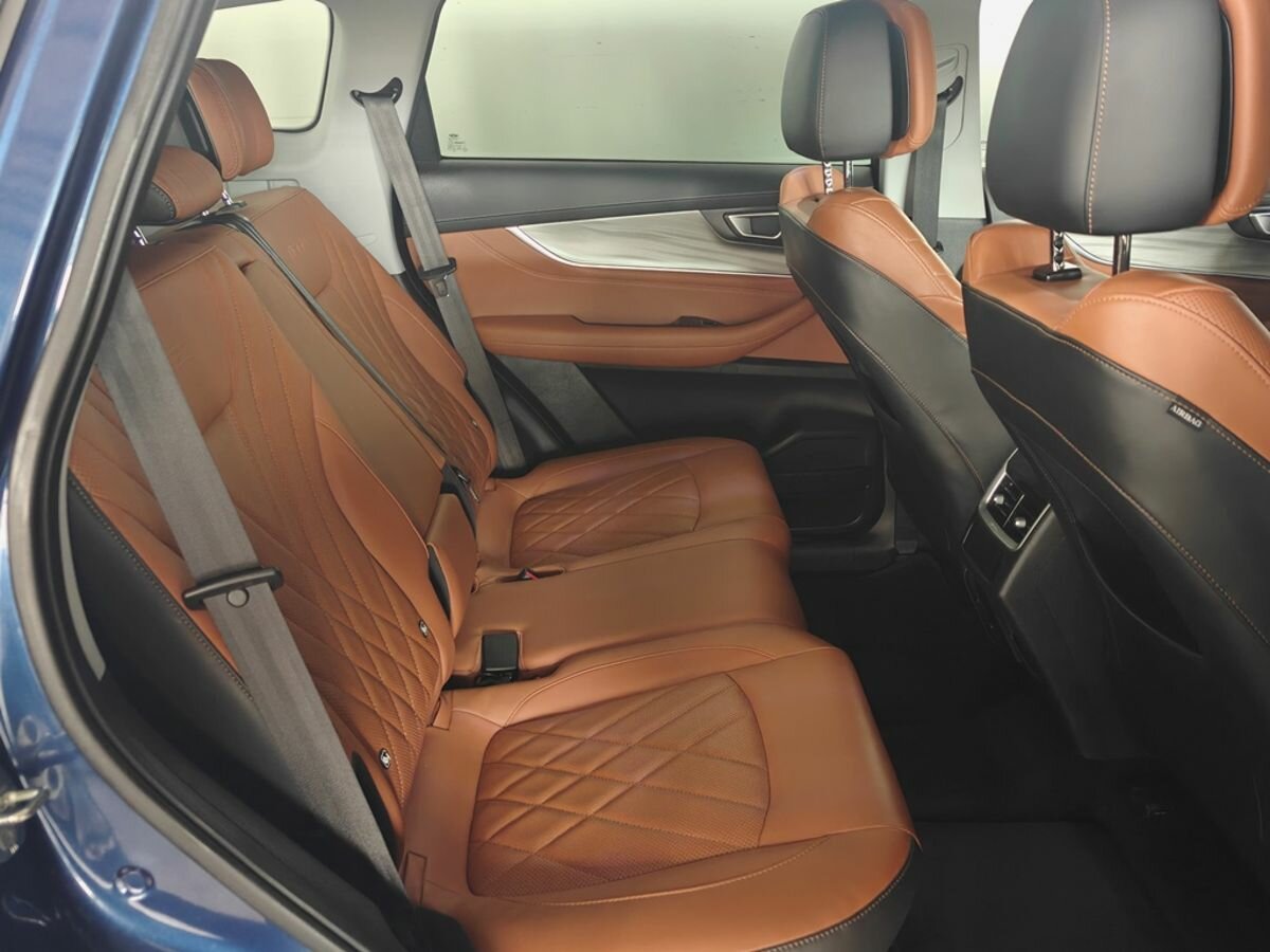 Купить Chery Tiggo 8 Pro Max с пробегом. Фото: #9