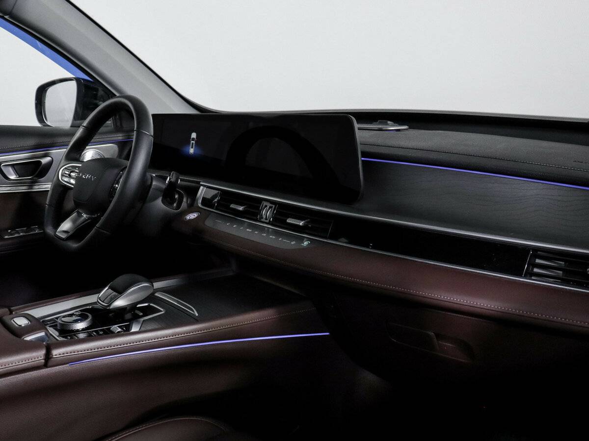 Купить Chery Tiggo 8 Pro Max с пробегом. Фото: #8