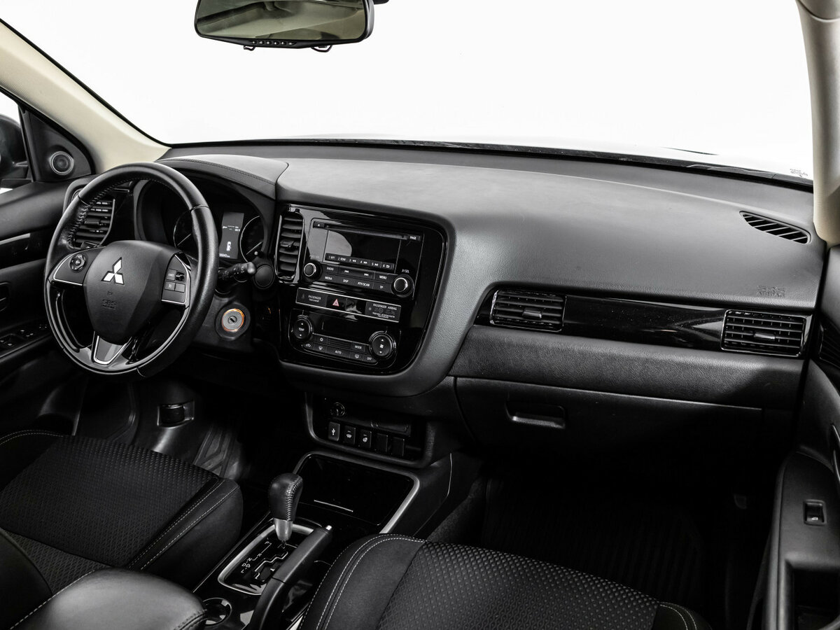 Продажа Б/У Митсубиши Оутлэндер. Фото: #6