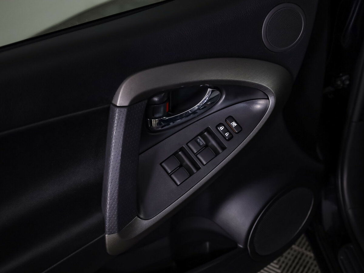 Продажа Б/У Тойота Рав4. Фото: #10