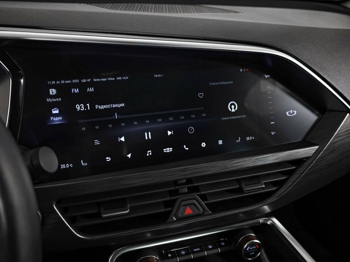 Купить Geely Tugella с пробегом. Фото: #14