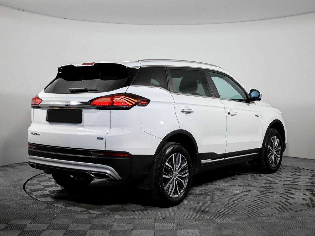 Купить Geely Atlas Pro с пробегом. Фото: #5