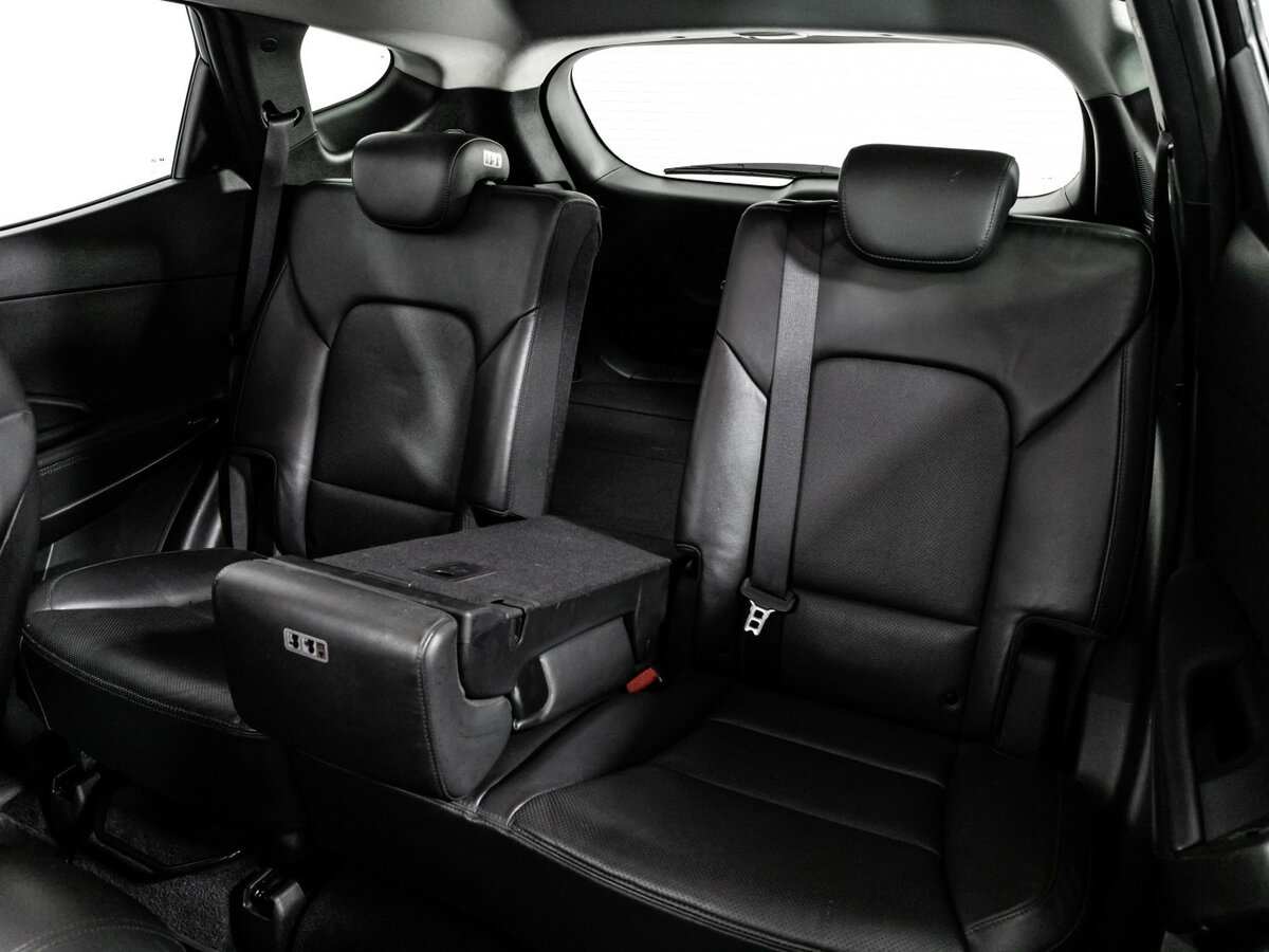 Купить Hyundai Santa Fe с пробегом. Фото: #17