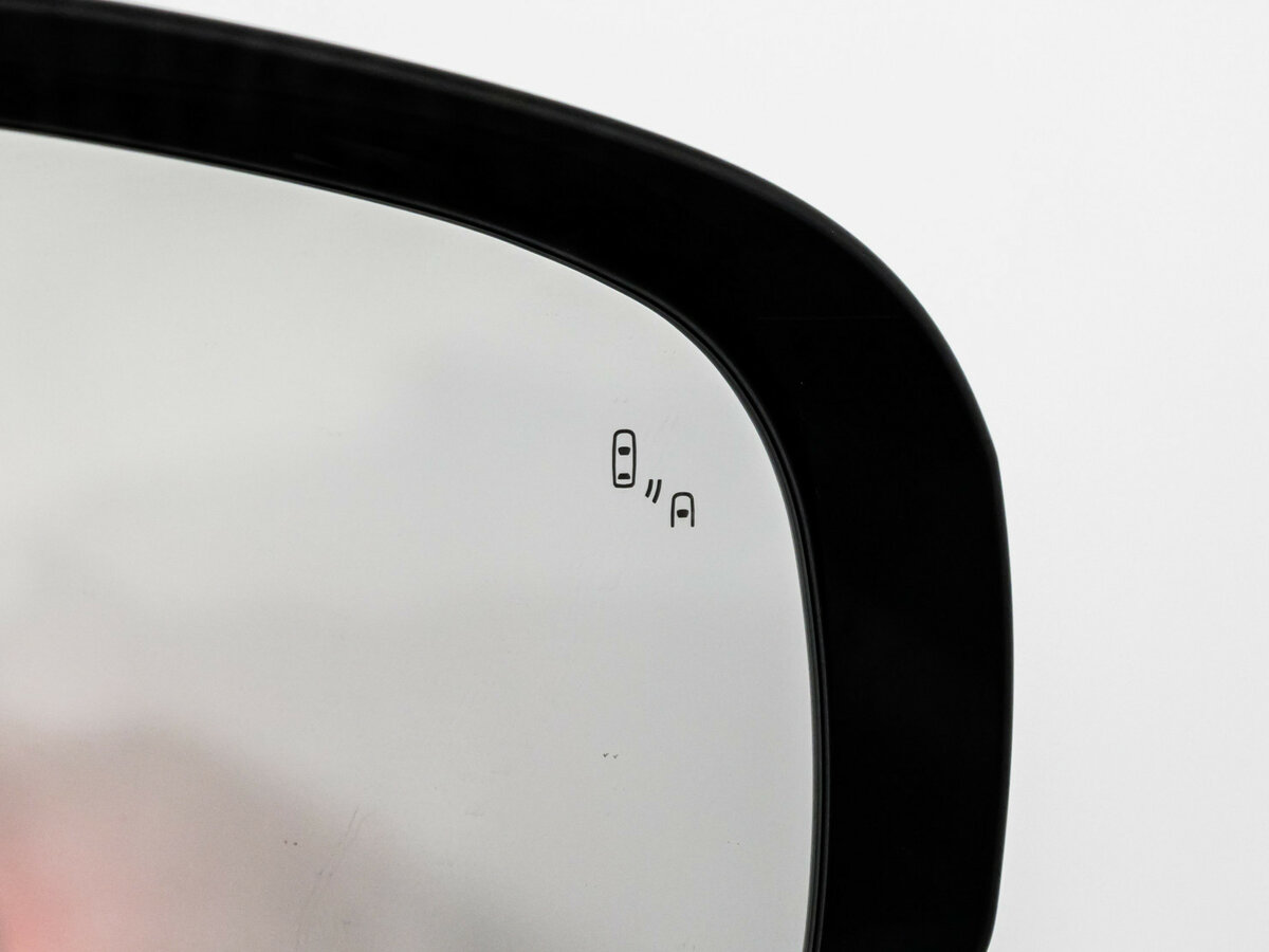 Купить Mitsubishi Outlander с пробегом. Фото: #23