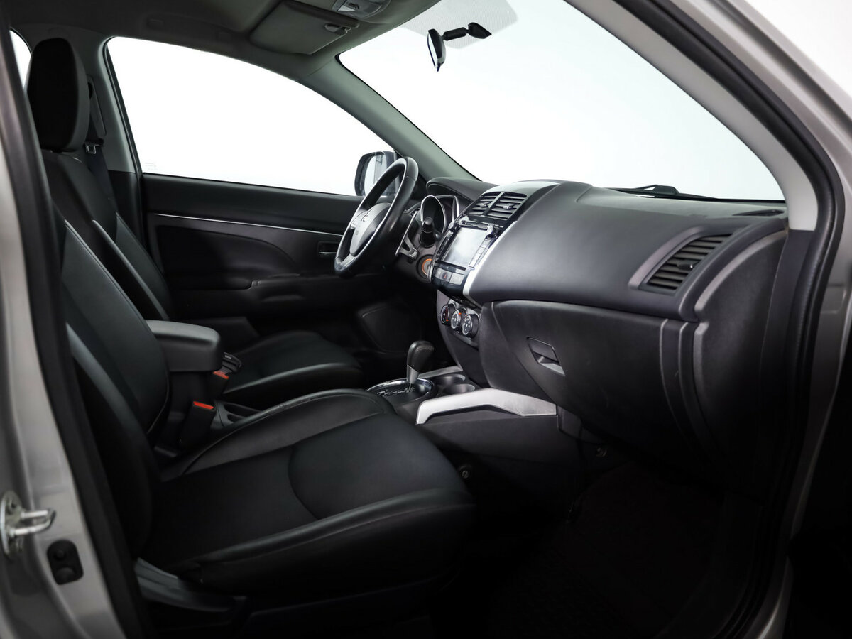 Продажа Б/У Митсубиши АС-Икс. Фото: #19