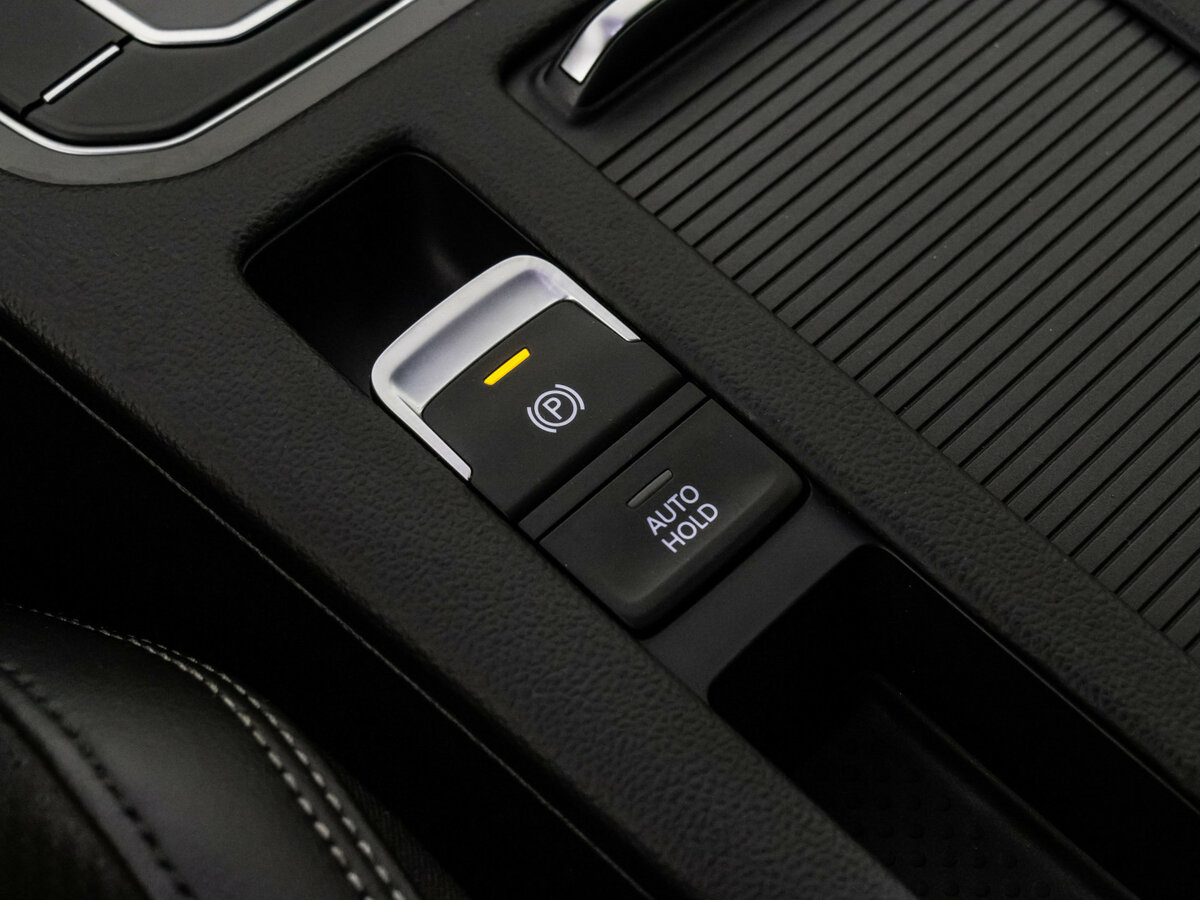 Купить Volkswagen Passat с пробегом. Фото: #20