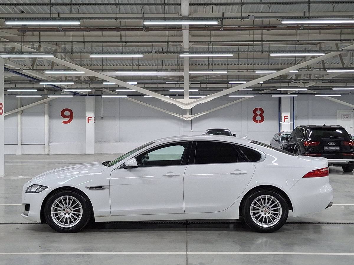 Купить Jaguar XF с пробегом. Фото: #7