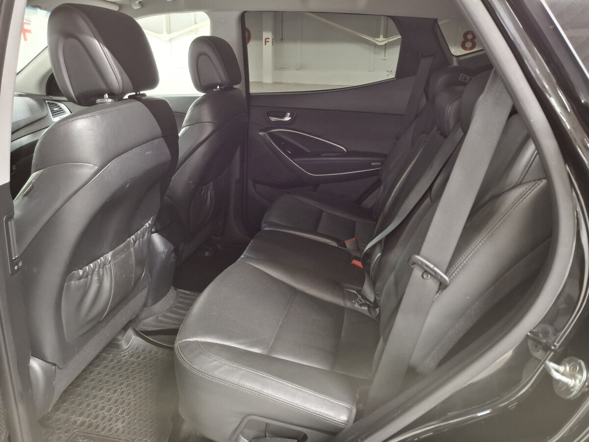 Купить Hyundai Santa Fe с пробегом. Фото: #11
