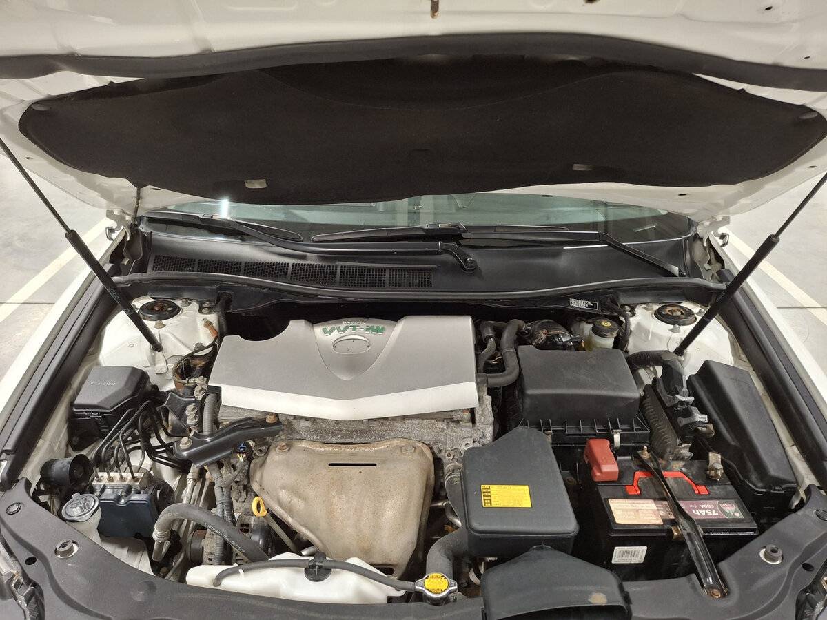 Продажа Б/У Тойота Камри. Фото: #8