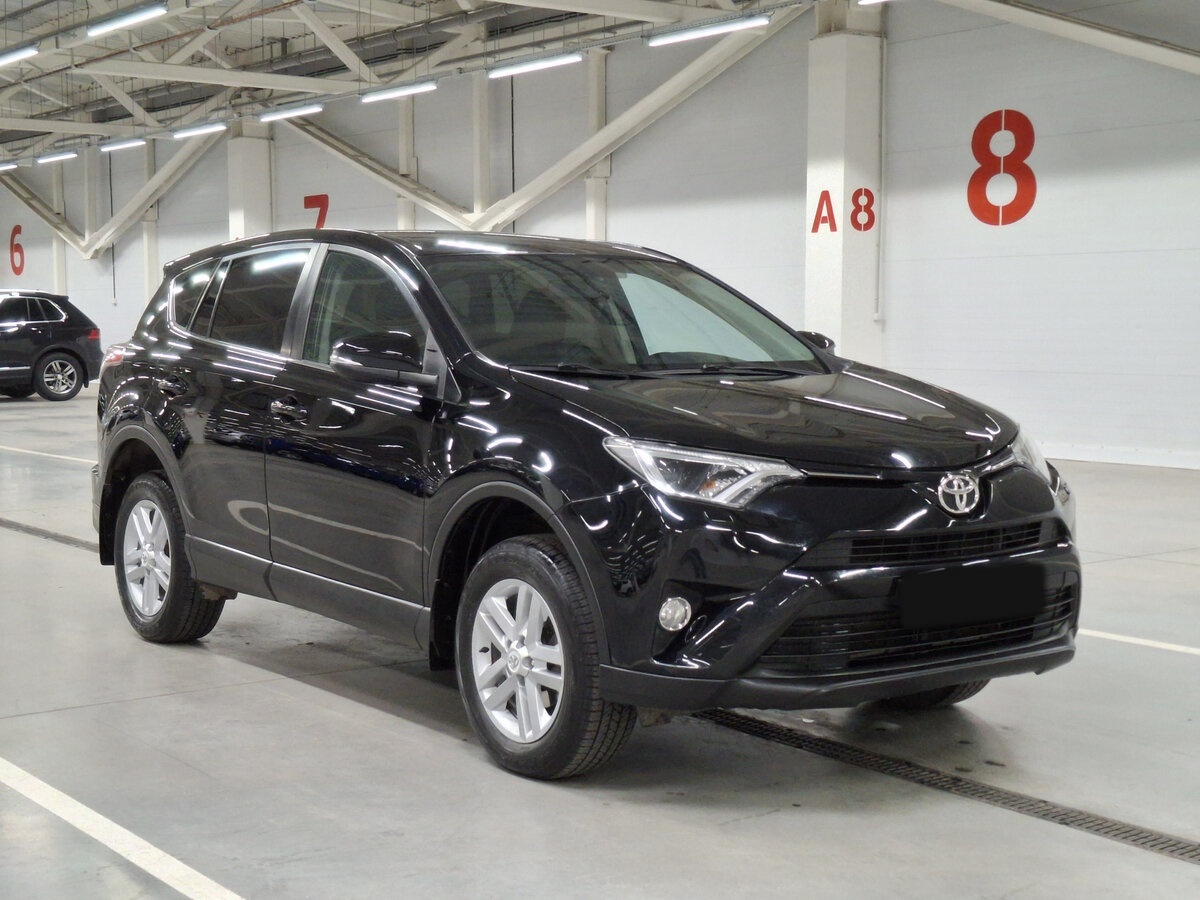 Купить Toyota RAV4 с пробегом. Фото: #2