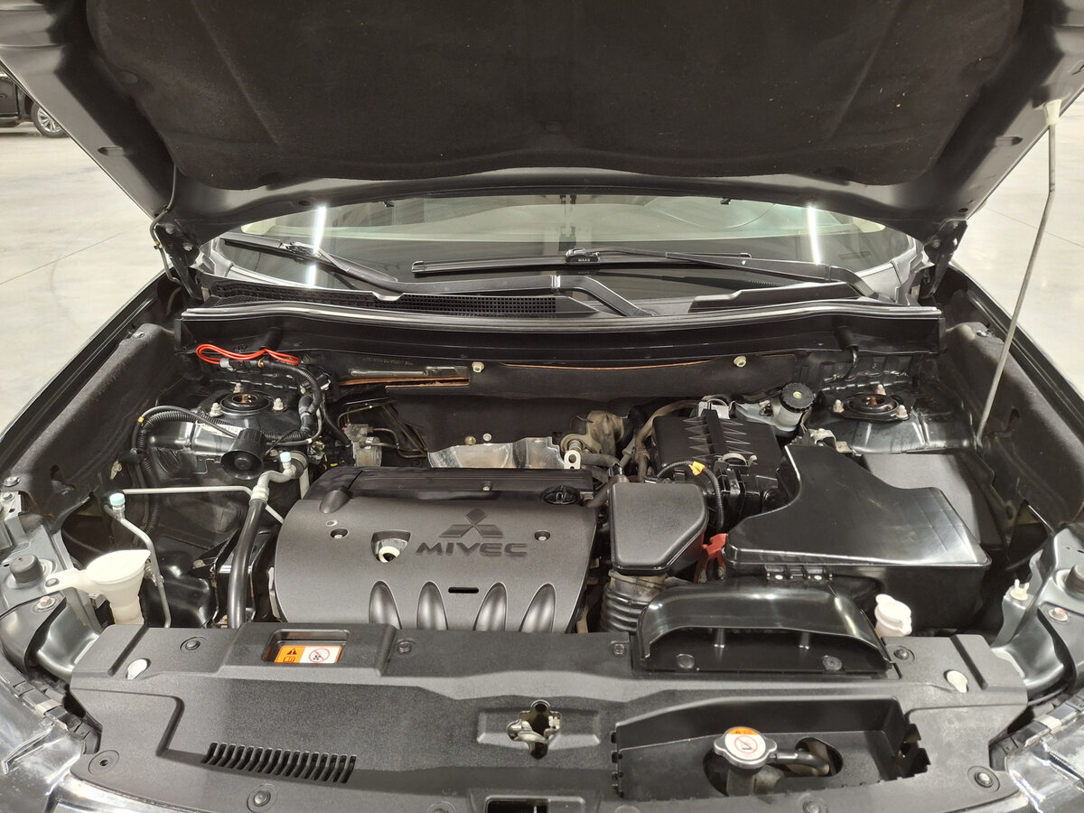 Продажа Б/У Митсубиши Оутлэндер. Фото: #8