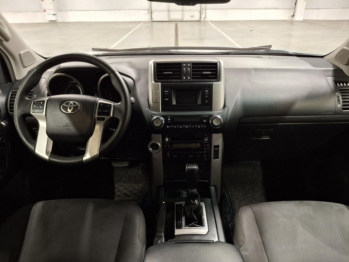 Купить Toyota Land Cruiser Prado с пробегом. Фото: #13