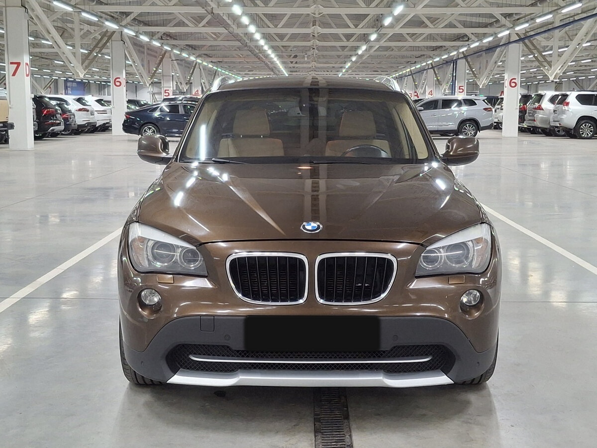 Купить BMW X1 с пробегом. Фото: #1