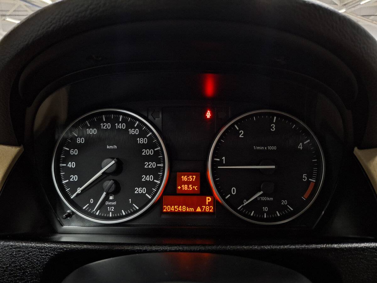 Купить BMW X1 с пробегом. Фото: #12