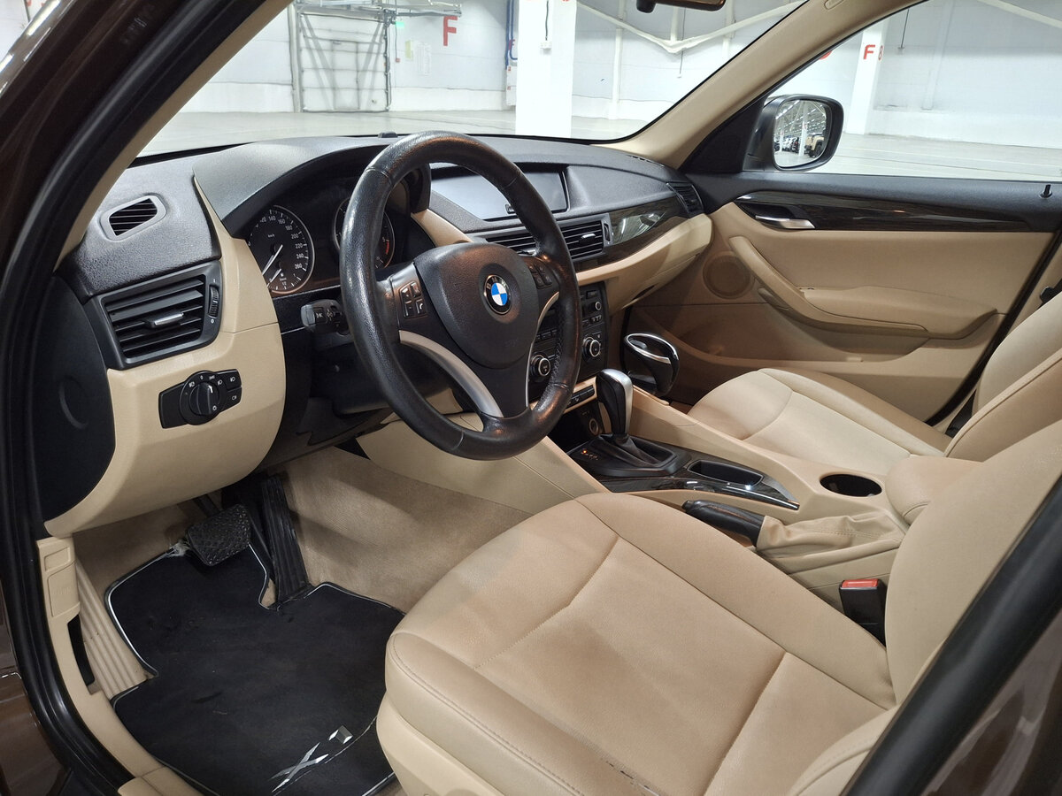 Купить BMW X1 с пробегом. Фото: #15