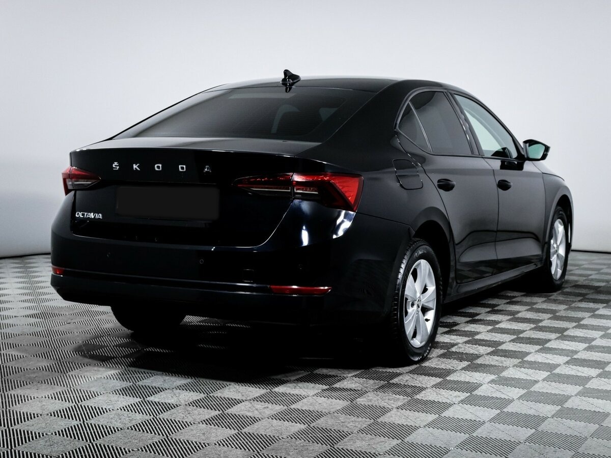 Купить Skoda Octavia с пробегом. Фото: #3