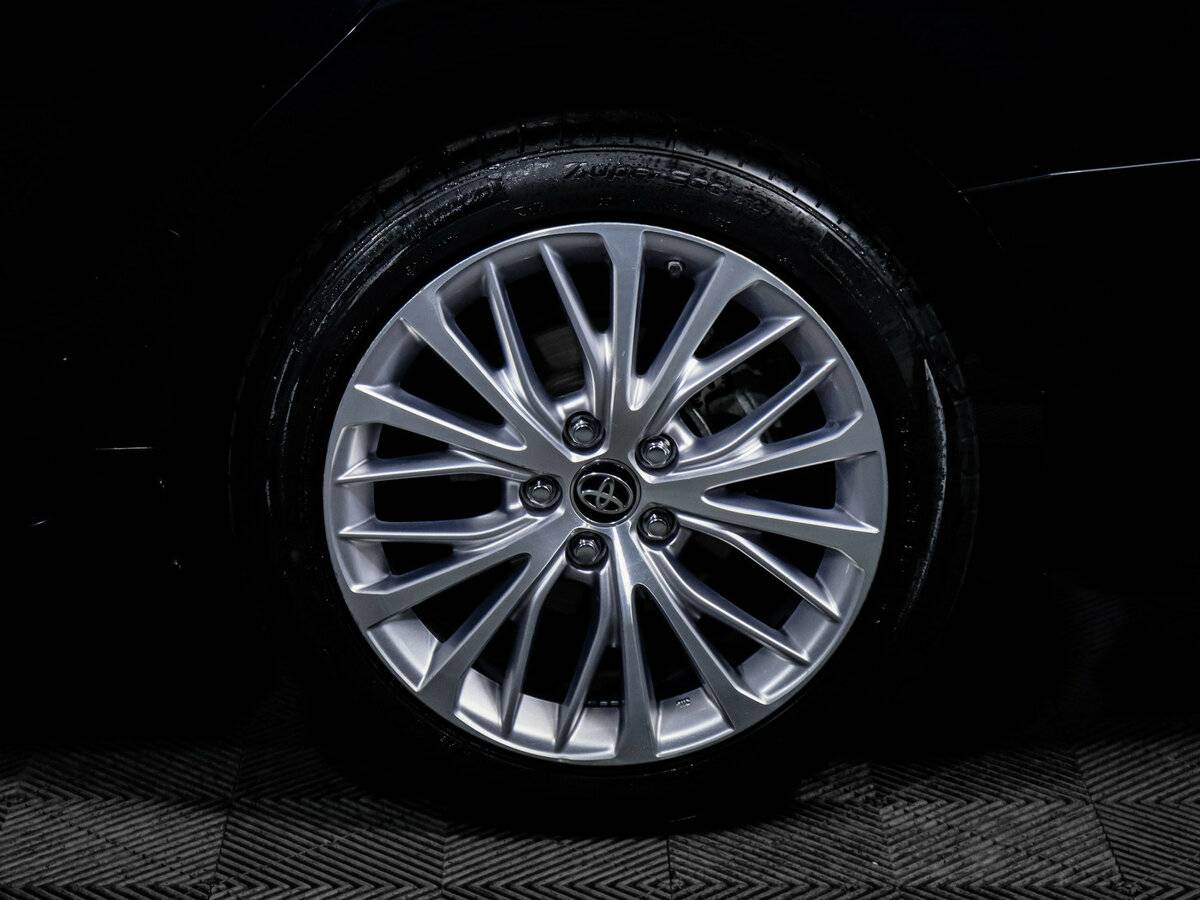 Купить Toyota Camry с пробегом. Фото: #13