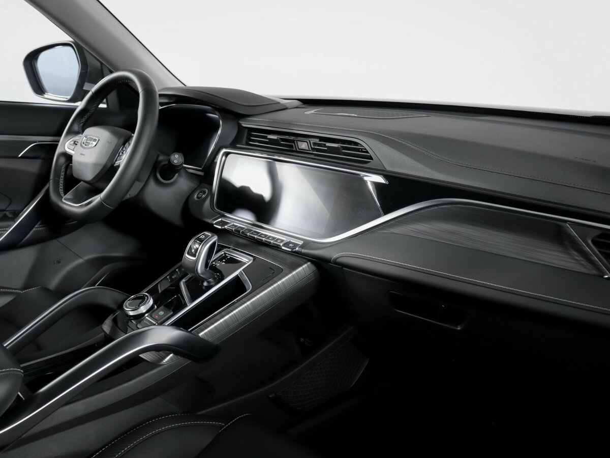 Купить Geely Atlas Pro с пробегом. Фото: #8