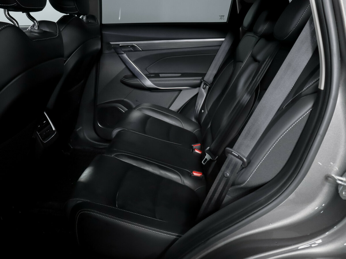 Купить Geely Atlas Pro с пробегом. Фото: #9