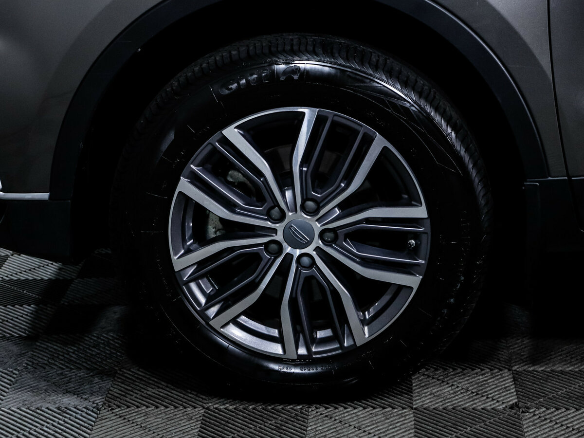 Купить Geely Atlas Pro с пробегом. Фото: #13