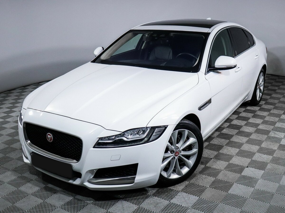 Купить Jaguar XF с пробегом. Фото: #13