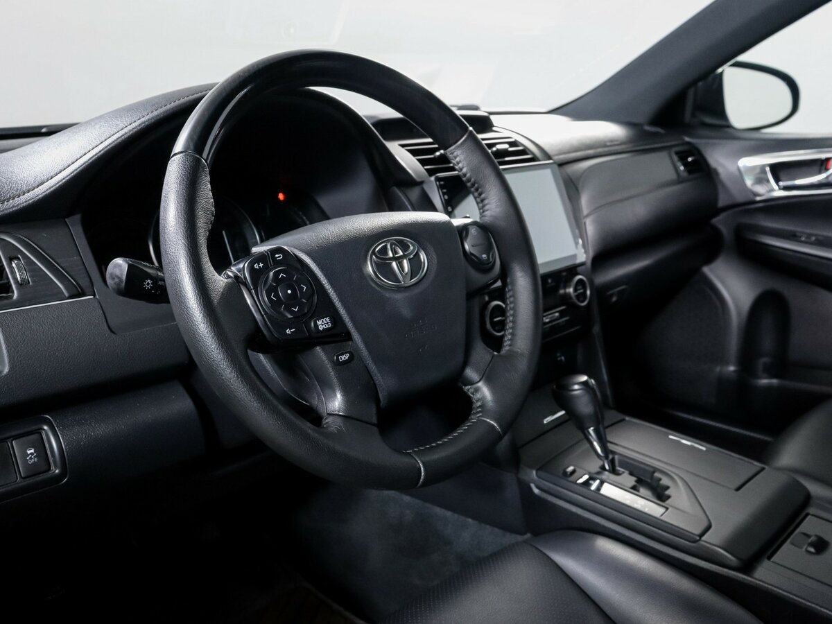 Продажа Б/У Тойота Камри. Фото: #10