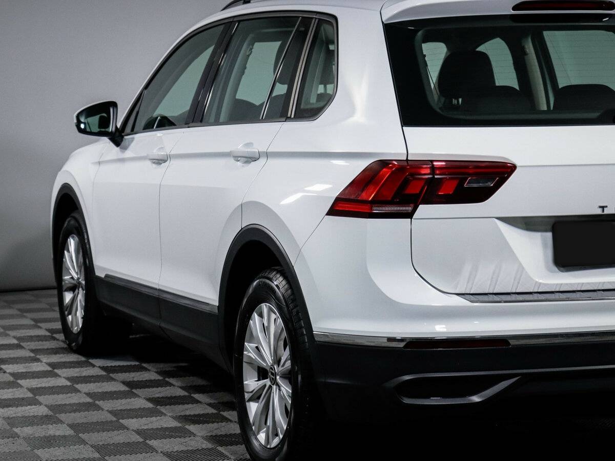 Купить Volkswagen Tiguan с пробегом. Фото: #15