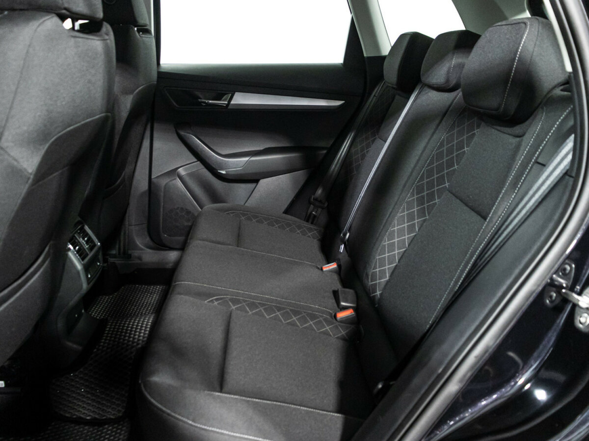 Купить Skoda Karoq с пробегом. Фото: #9